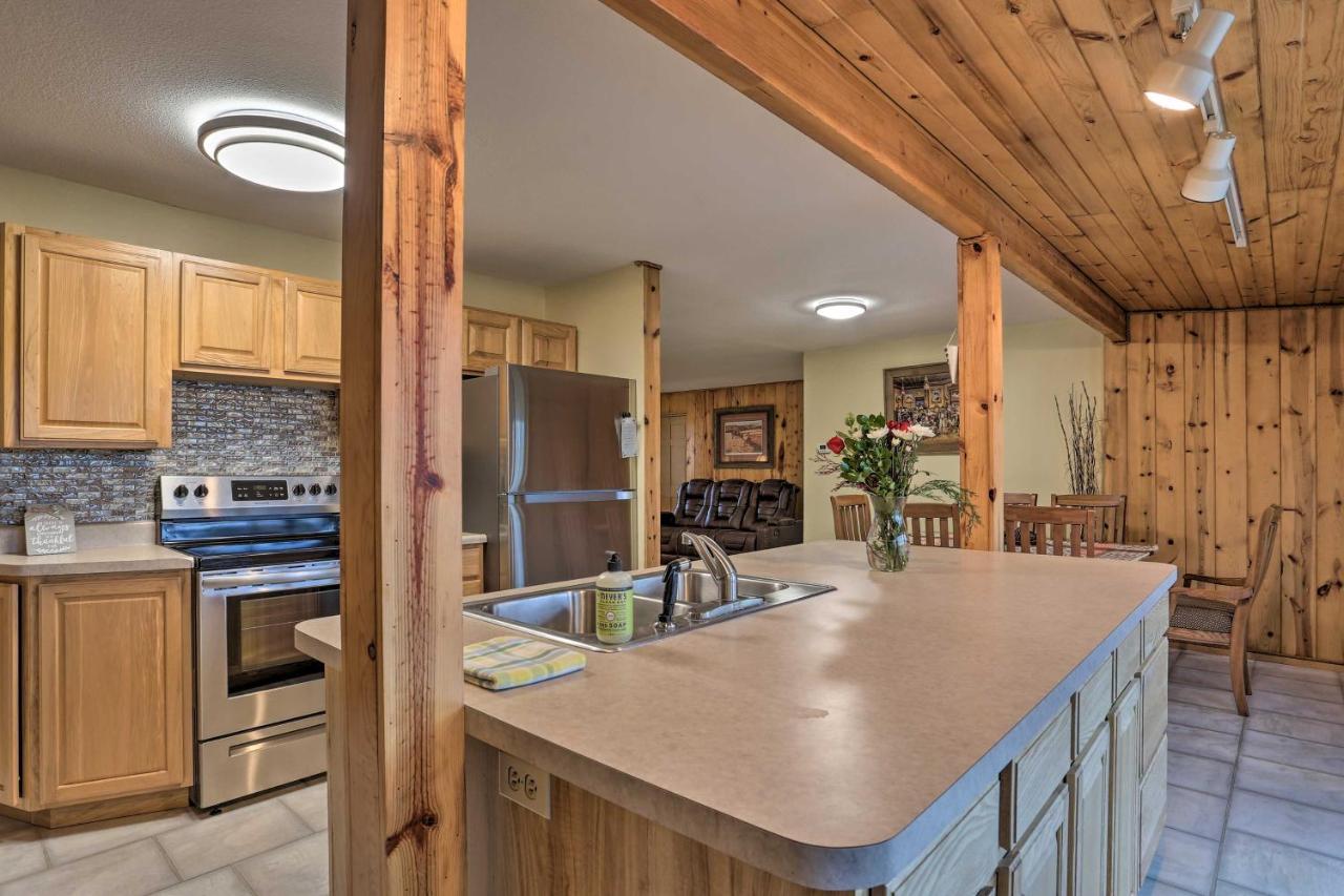 Rustic Spearfish Cabin On 12-Acre Trout Farm Bagian luar foto